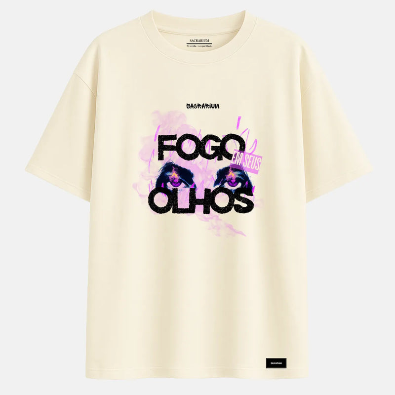 Camiseta Oversized - Fogo em Seus Olhos