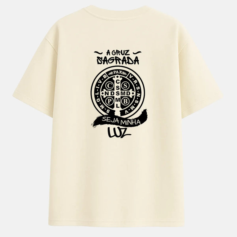 Camiseta Oversized - Oração de São Bento
